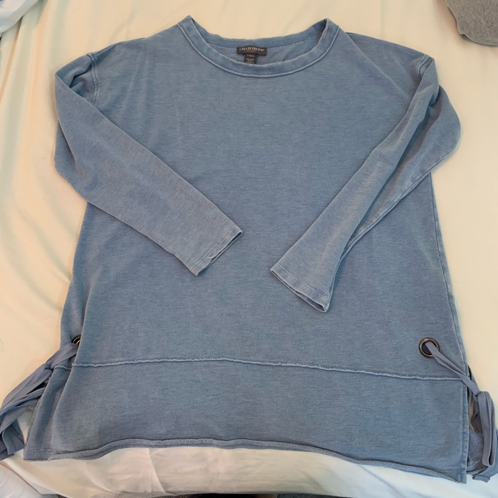 NWOT A Pea In the Pod light weight sweater